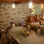 Casa Dos Alcaides Sabugueiro (Guarda)