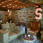 Feriehus Casa Dos Alcaides Sabugueiro (Guarda)