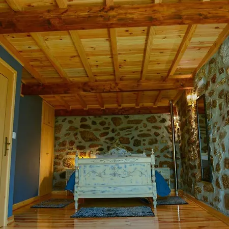 Casa Dos Alcaides Sabugueiro (Guarda)