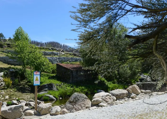 Casa Dos Alcaides Sabugueiro (Guarda)